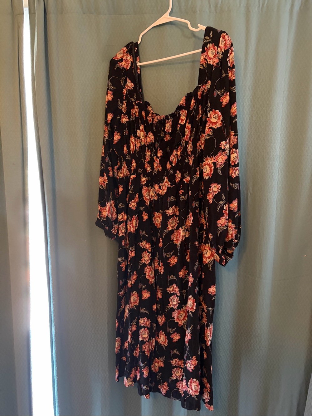 Treasure & Bond Black Floral Long-Sleeve Maxi Dress